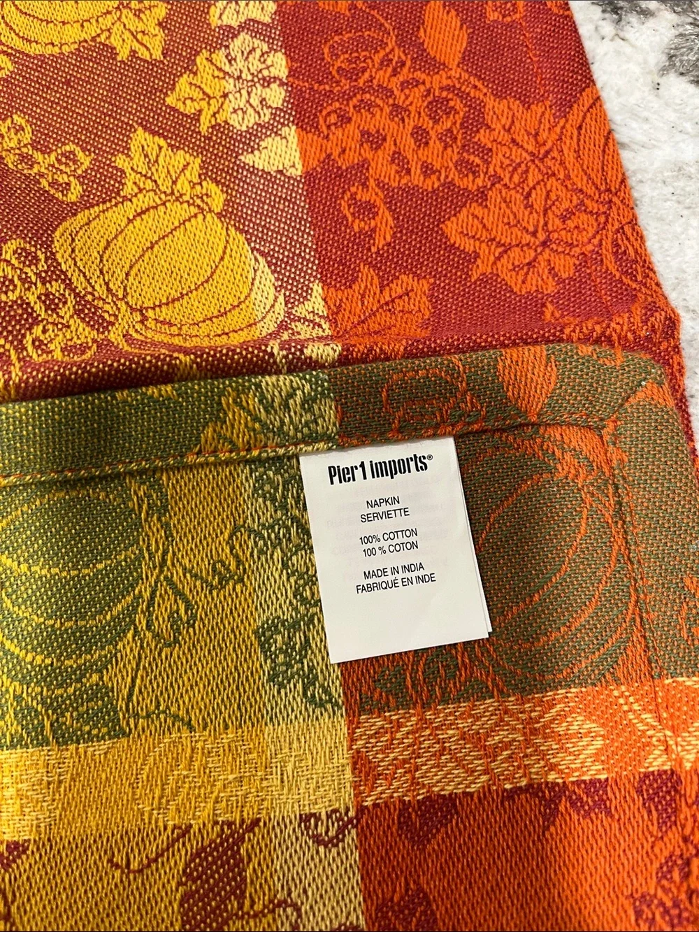 NEW Lot of 4 Pier 1 Fall Pumpkin Napkins